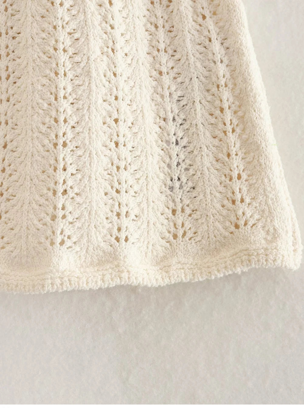 Knit Elegance Sleeveless Top & Skirt Set – Timeless Summer Charm