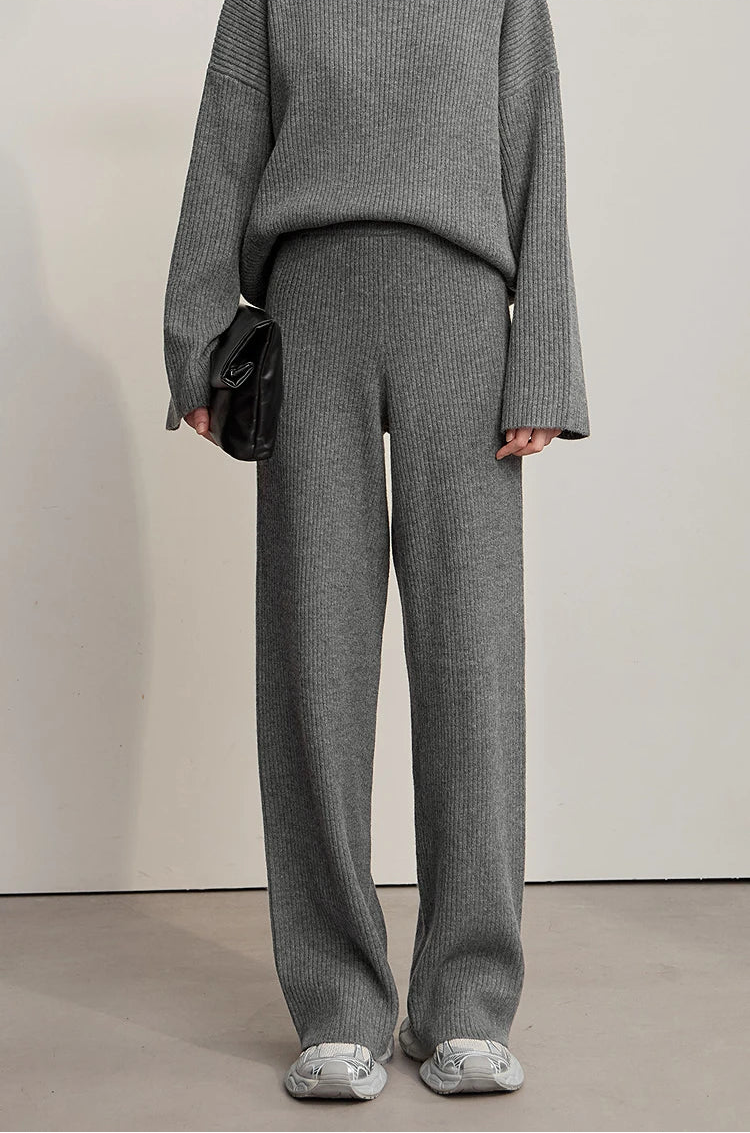 Winter Knit Co-ord Set with Turtleneck Sweater & Wide-Leg Pants