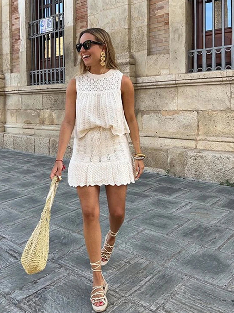 Knit Elegance Sleeveless Top & Skirt Set – Timeless Summer Charm