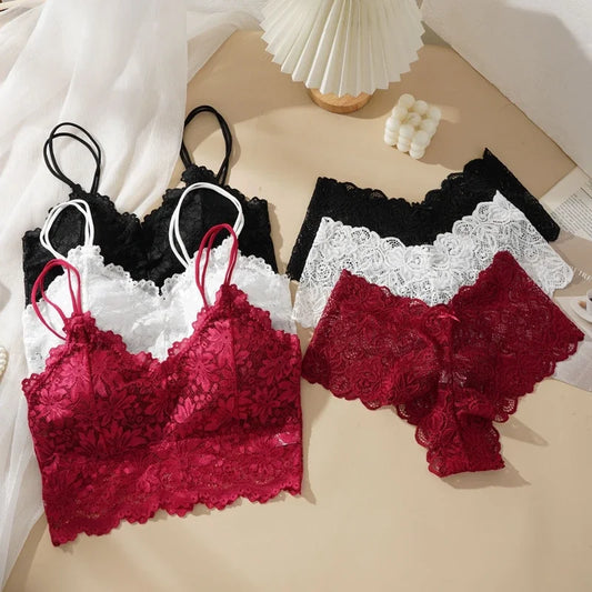 Vohran Lace Essence lingerie set in soft floral lace with wireless bralette and matching panties