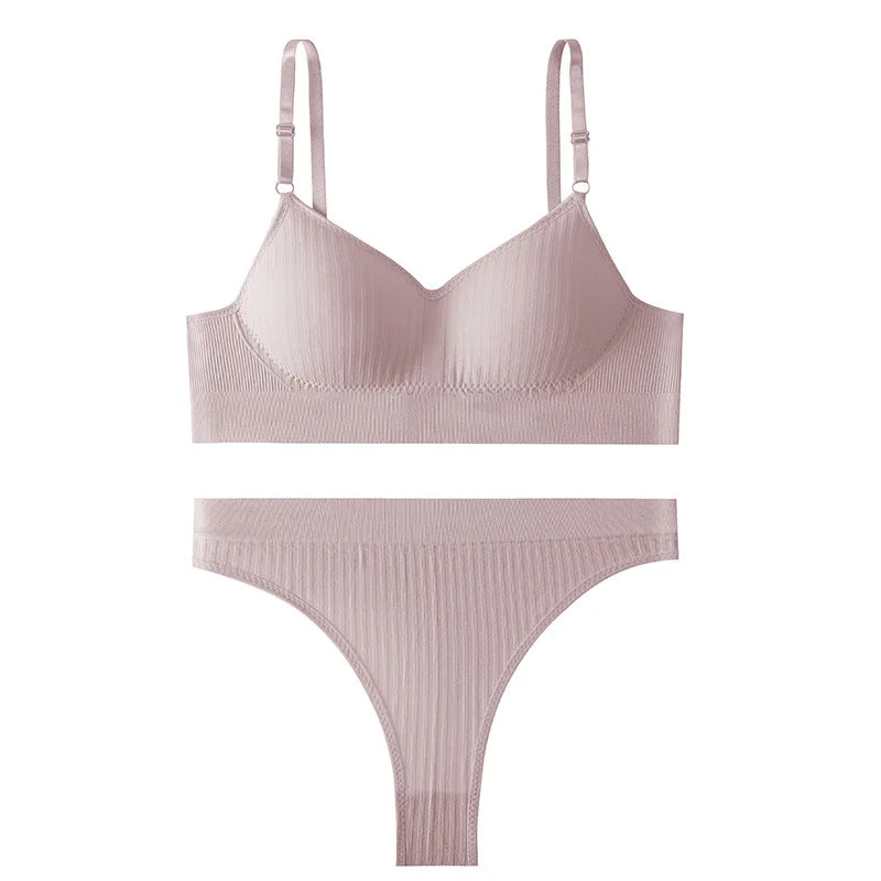 Seamless Bra Set with High-Waist Thong