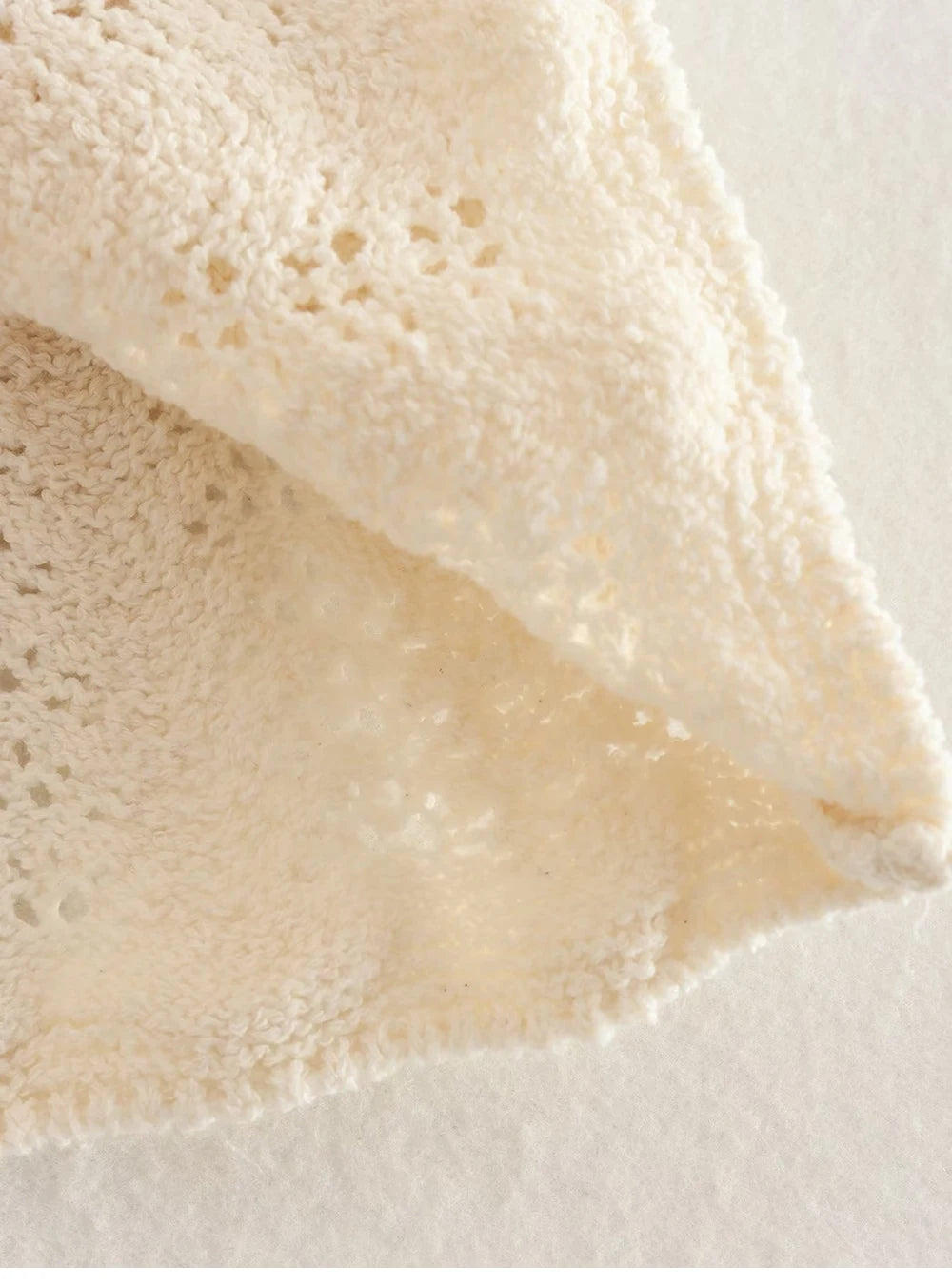 Knit Elegance Sleeveless Top &amp; Skirt Set – Timeless Summer Charm