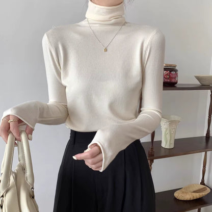 Elegant Turtleneck Knit Pullover