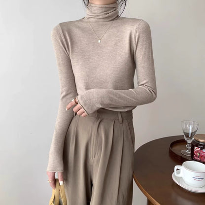 Elegant Turtleneck Knit Pullover