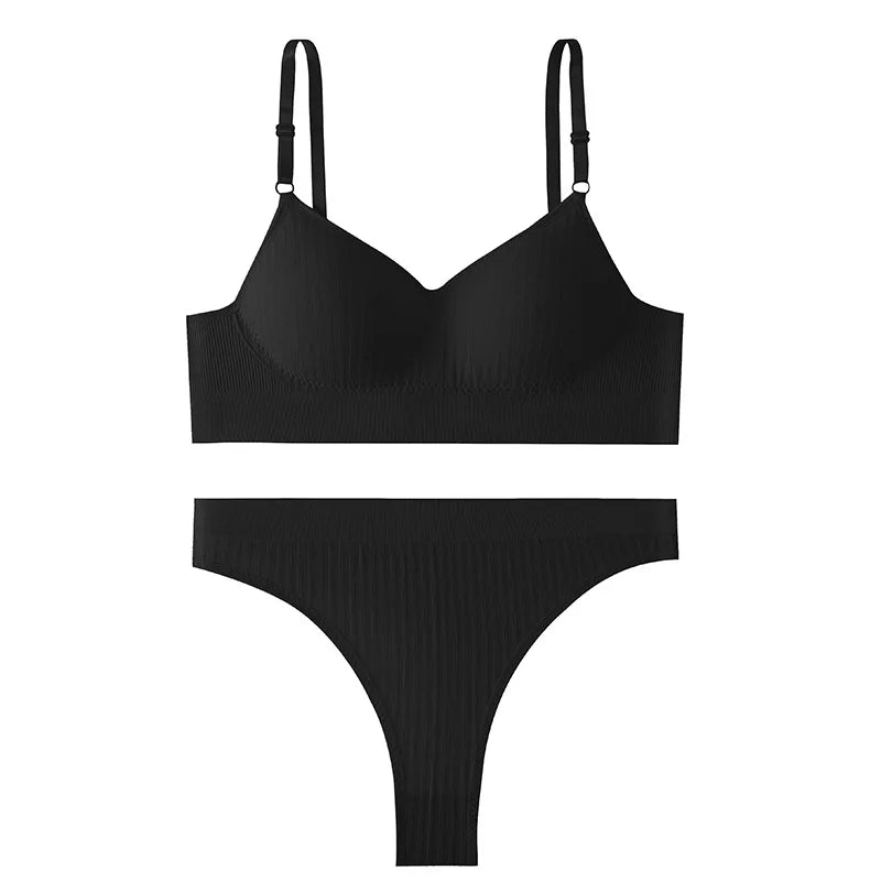 Seamless Bra Set with High-Waist Thong