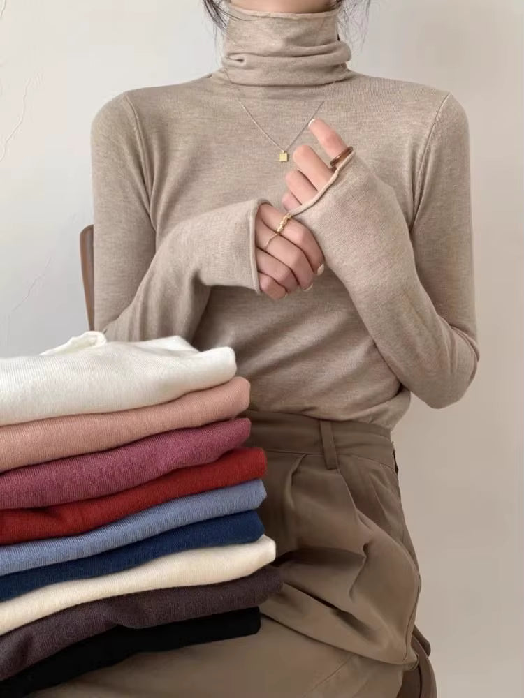 Elegant Turtleneck Knit Pullover
