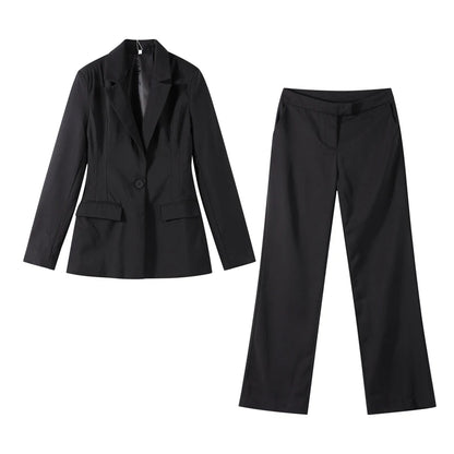 Timeless Tailored Blazer and Trousers Set with Modern Elegance