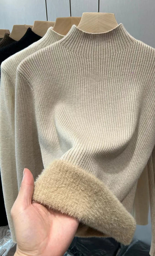 Velvet-lined turtleneck knit sweater with slim fit and long sleeves